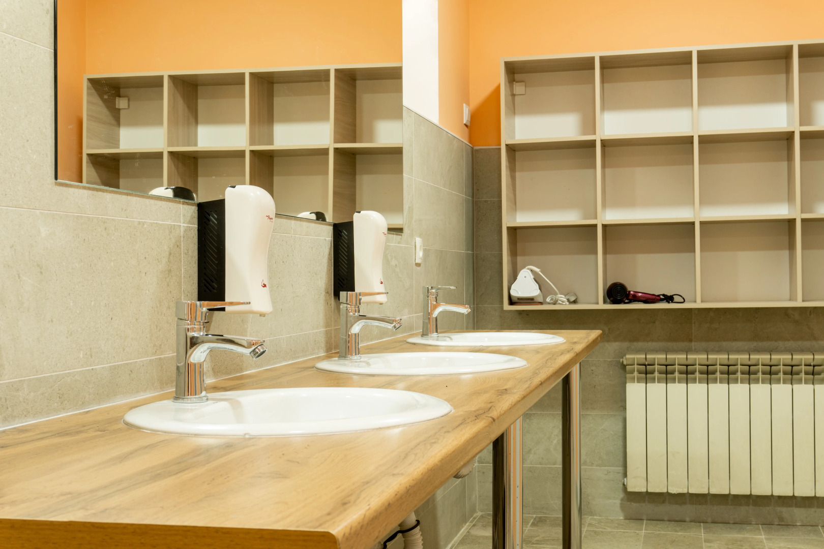 Хостел People Hostel & Coworking