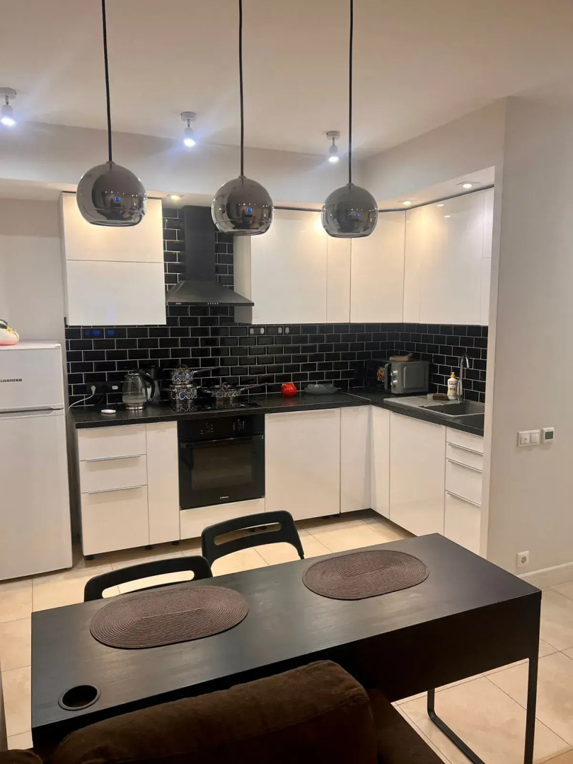 Квартира возле метро Ольховая Dayker City Apartments