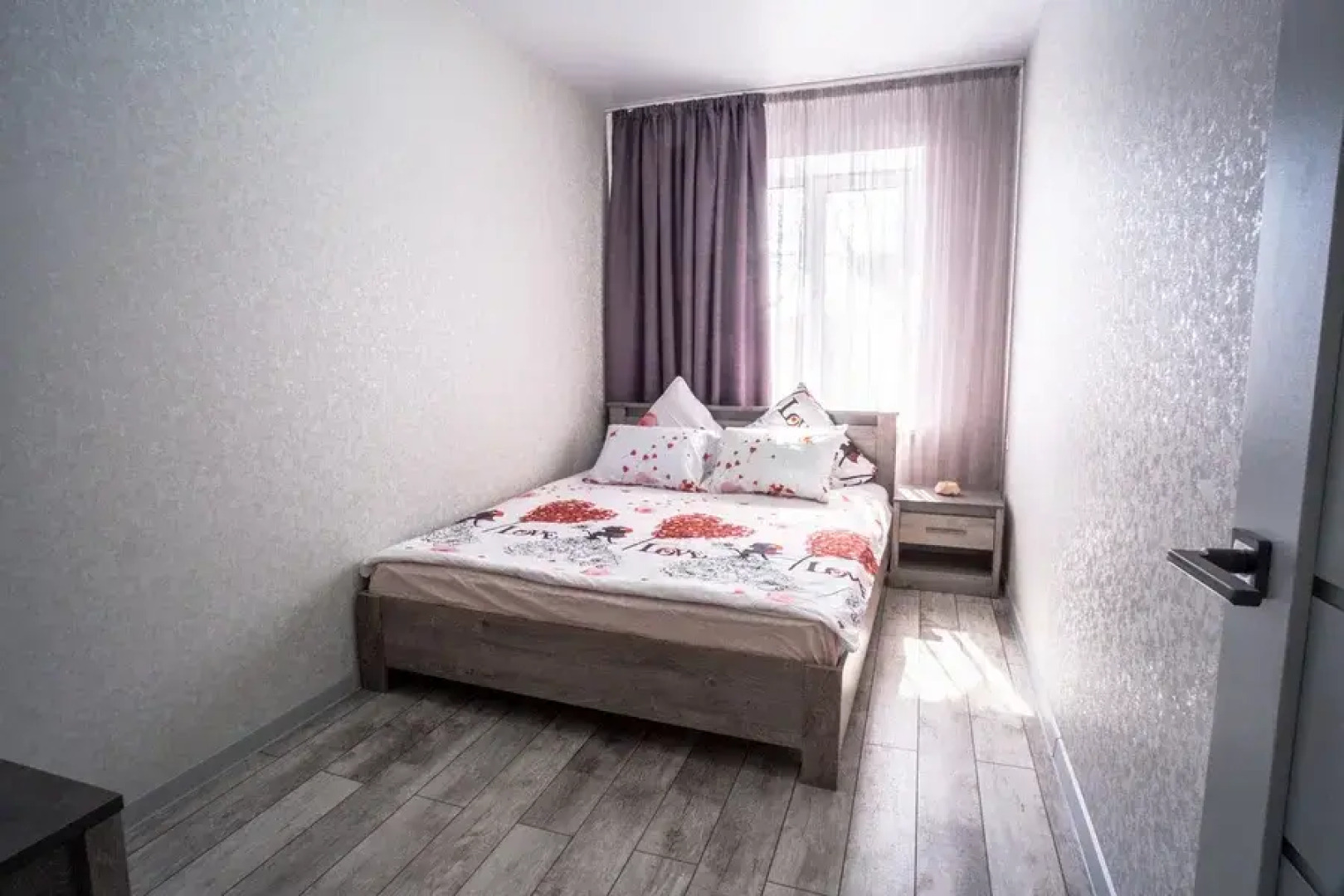 Апартаменты евродвушка со стильным ремонтом в самом центре города