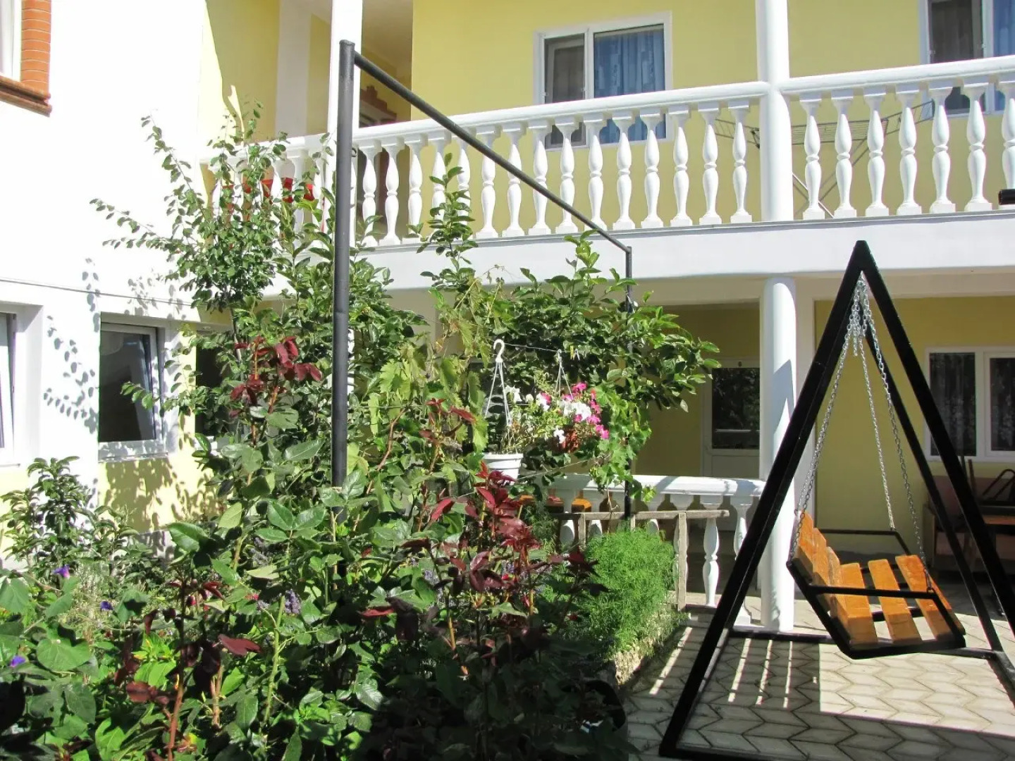 Меблированные комнаты У Чижика