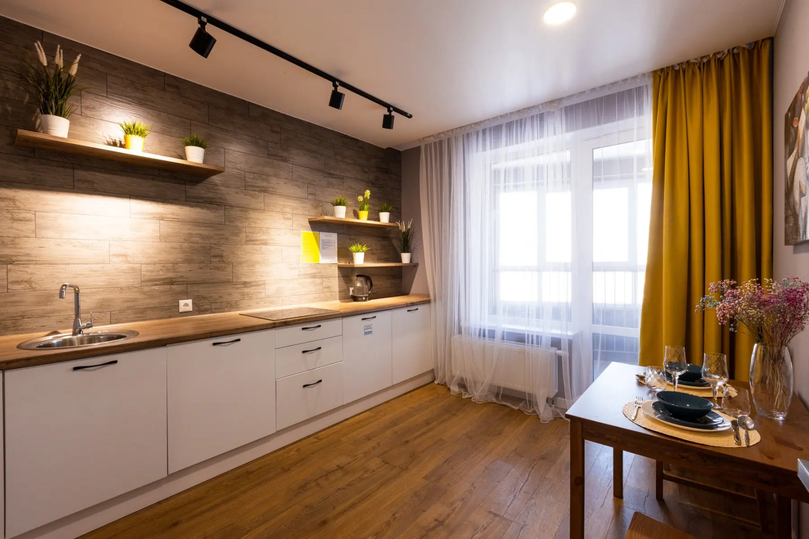 Апартаменты Сутки Уфа на Рудольфа Нуреева 6.235