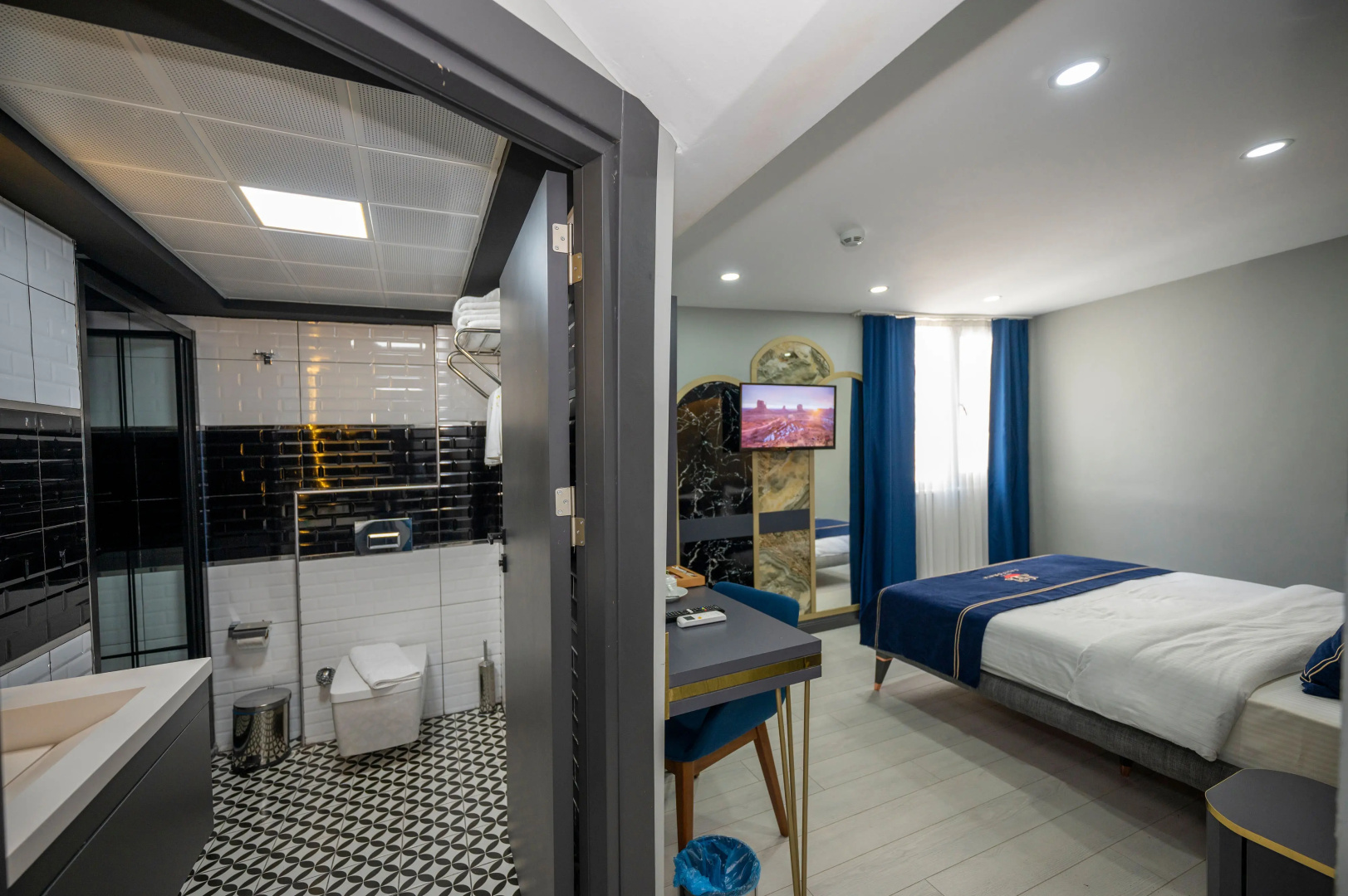 Hotel California Istanbul