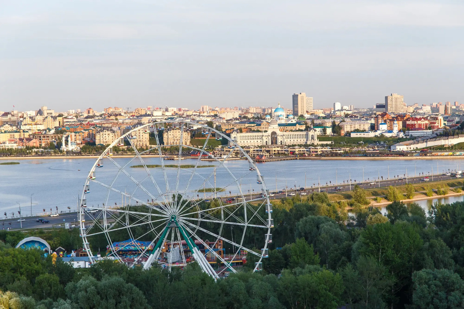 Апартаменты с Видом на Набережную Кремля