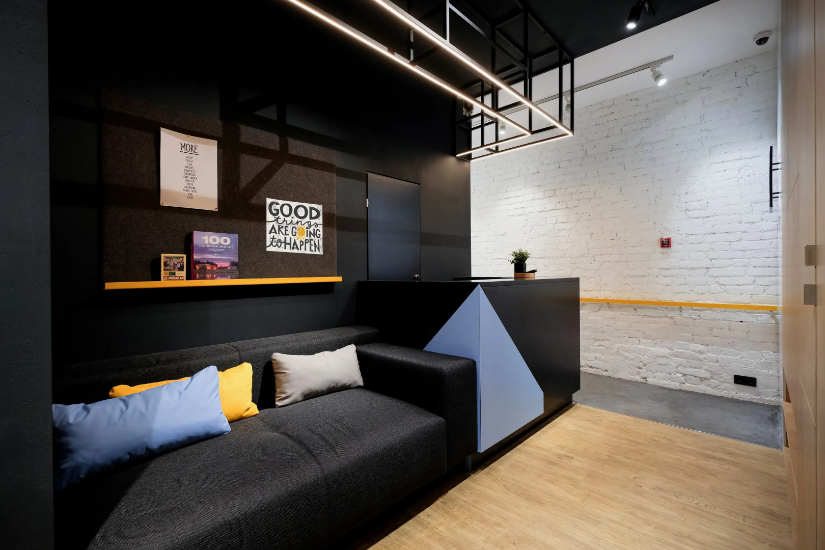 Капсульный отель inBox