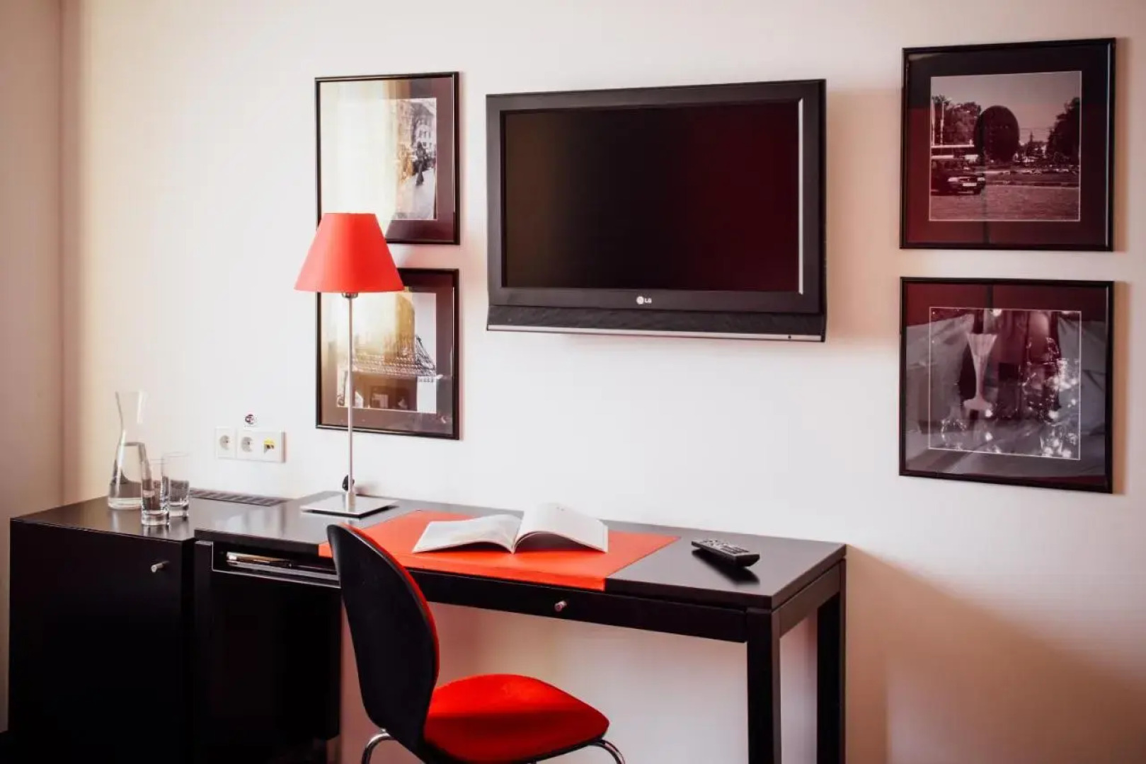 Отель Azimut Аэропорт Екатеринбург