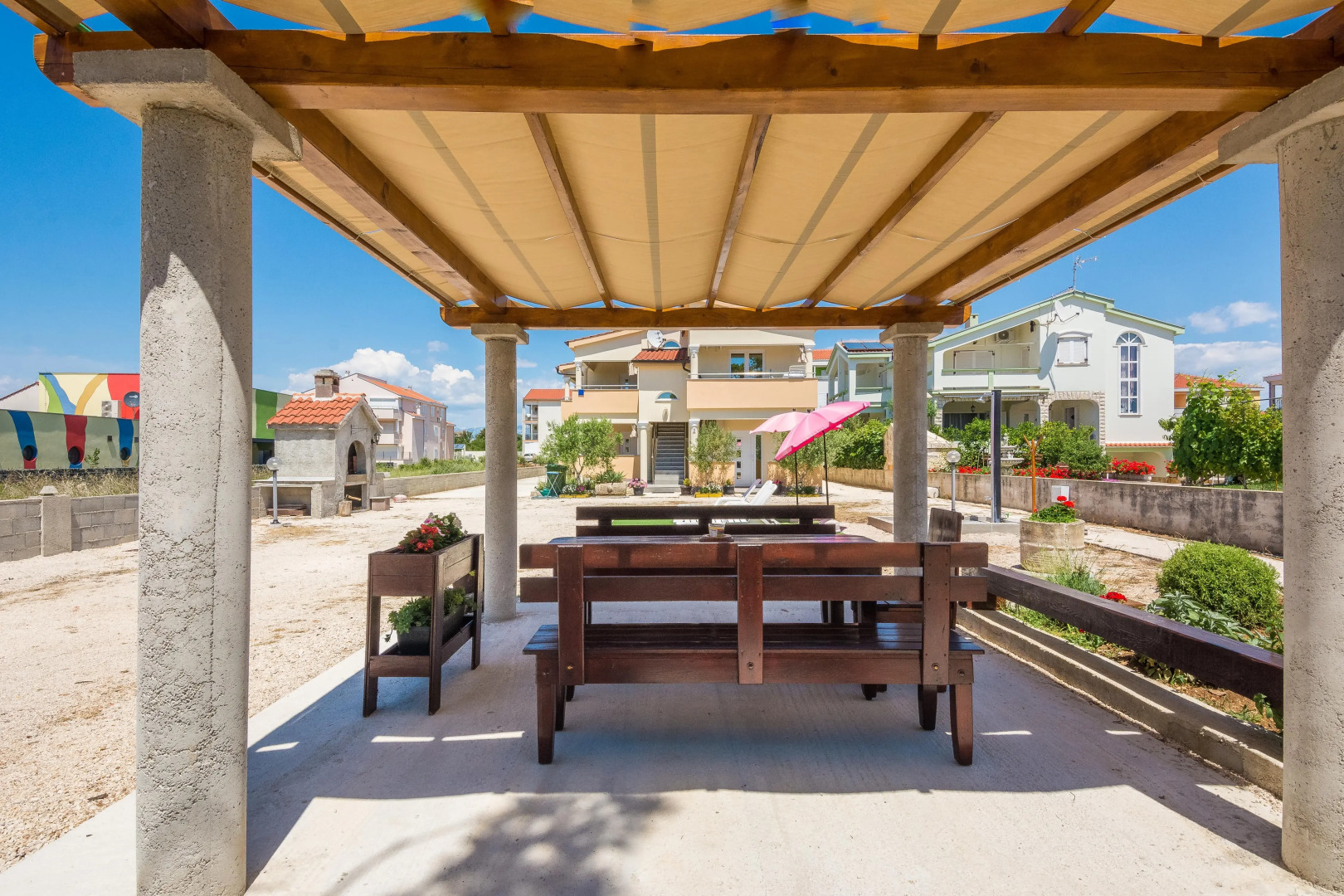 Apartments Ujaković