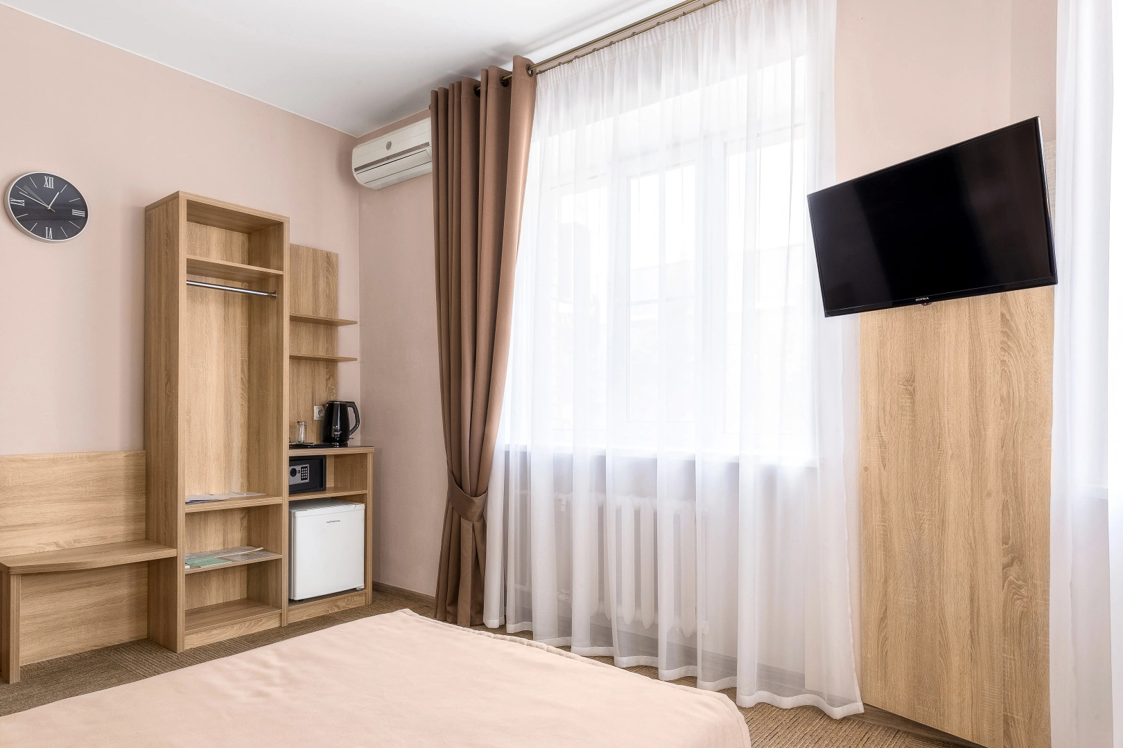 Отель Cronwell Ника Центр