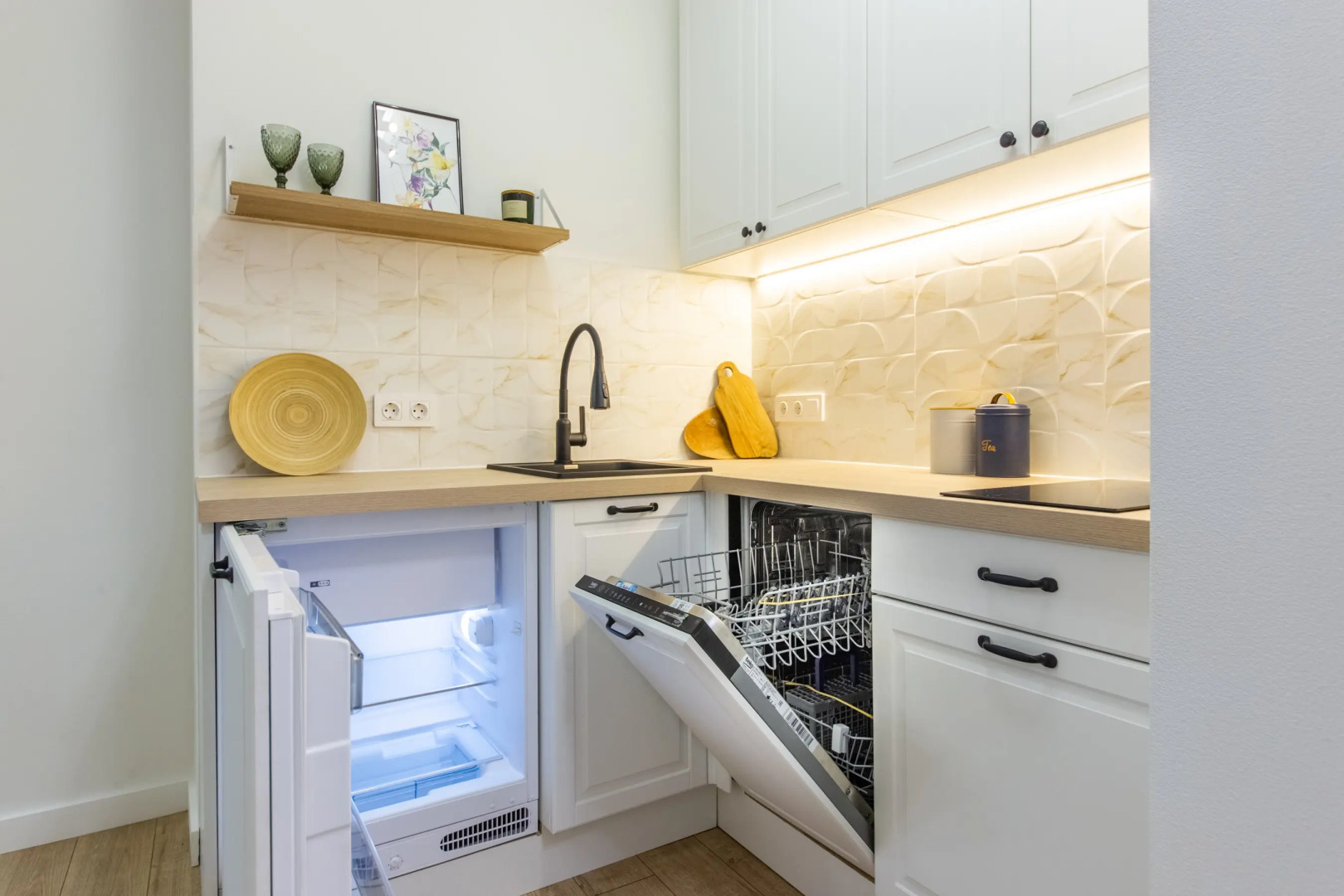 Сканди-апартаменты ELIZA HOME Ладожская