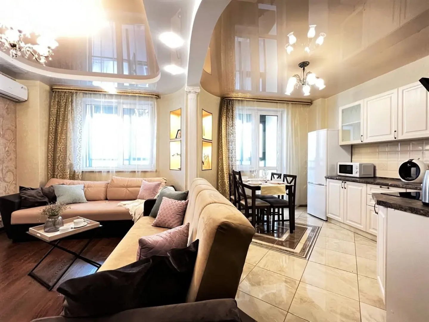 Апартаменты ЕВРО ДВУШКА БИЗНЕС-КЛАССА У ЖД ВОКЗАЛА