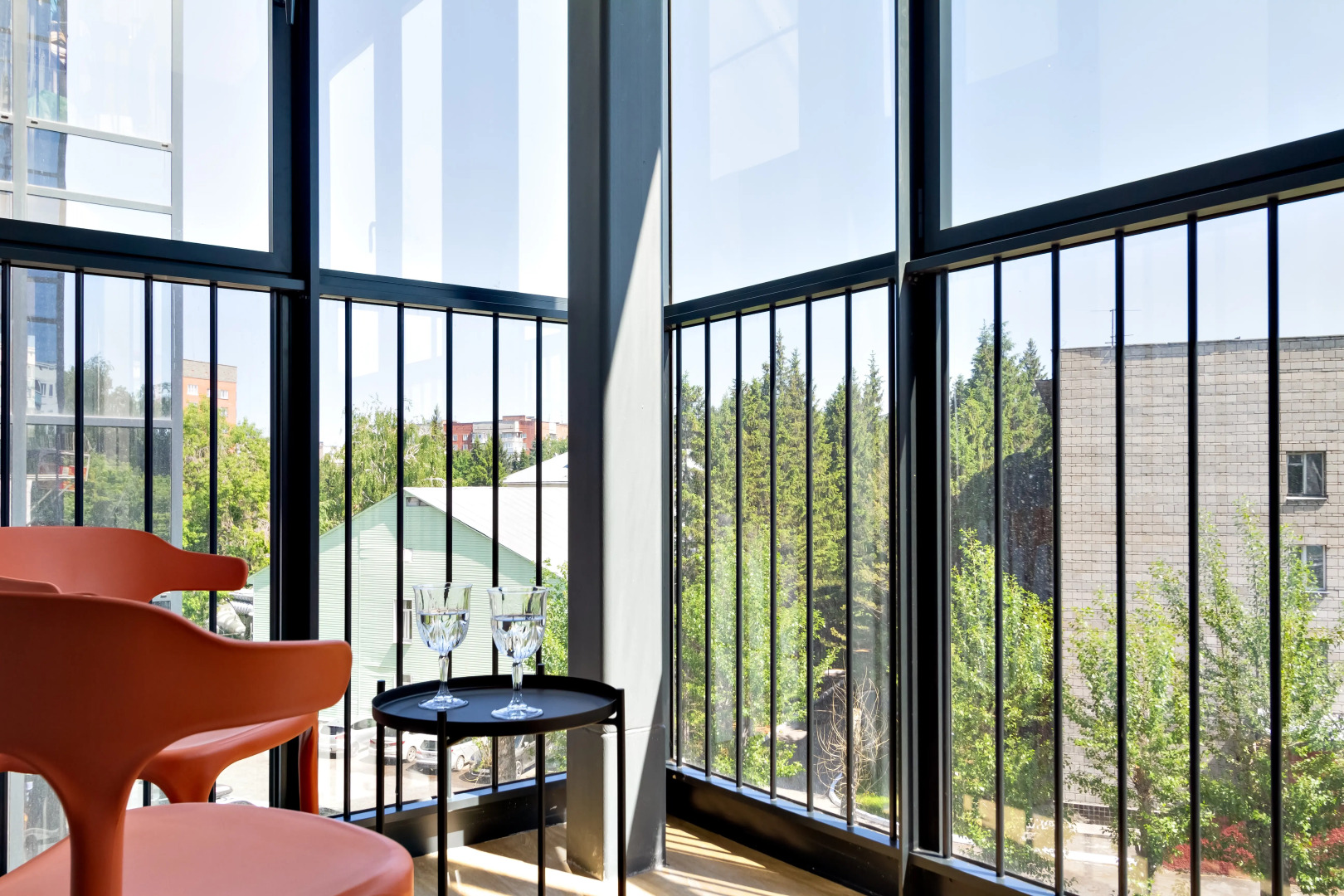 Квартира Улучшенная 2к с Тремя Кроватями