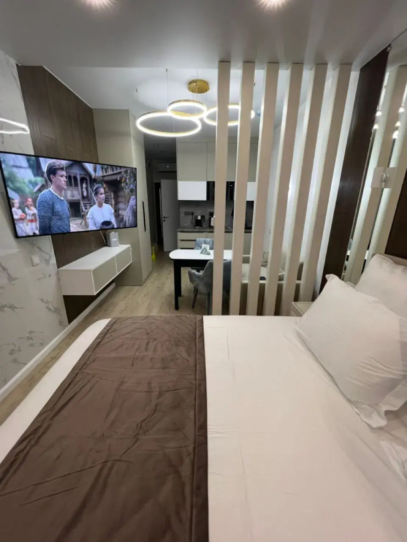 Апартаменты с большим бассейном