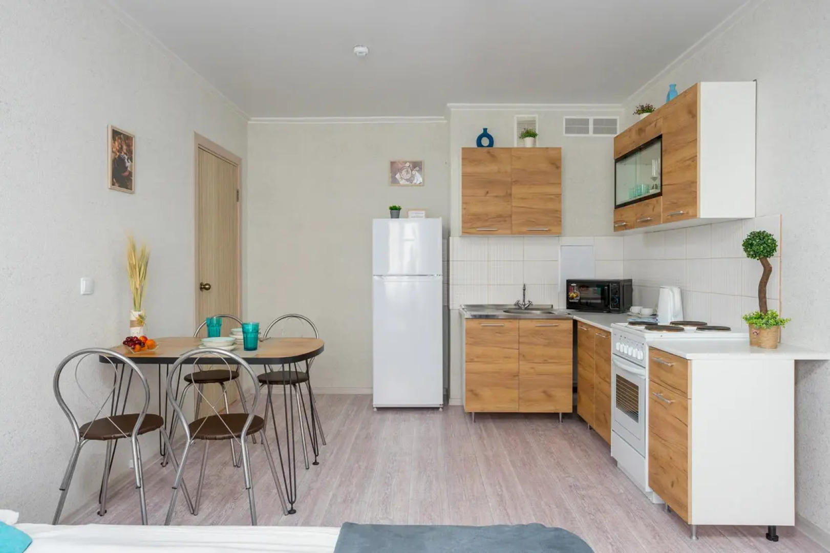 Апартаменты Уютная Квартира на Аверкиева 21