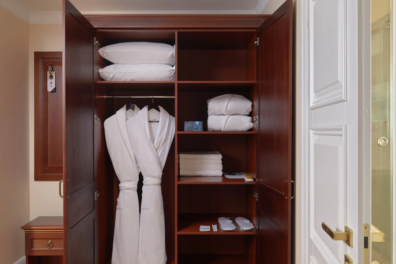 МИРРОС Отель Тобольск