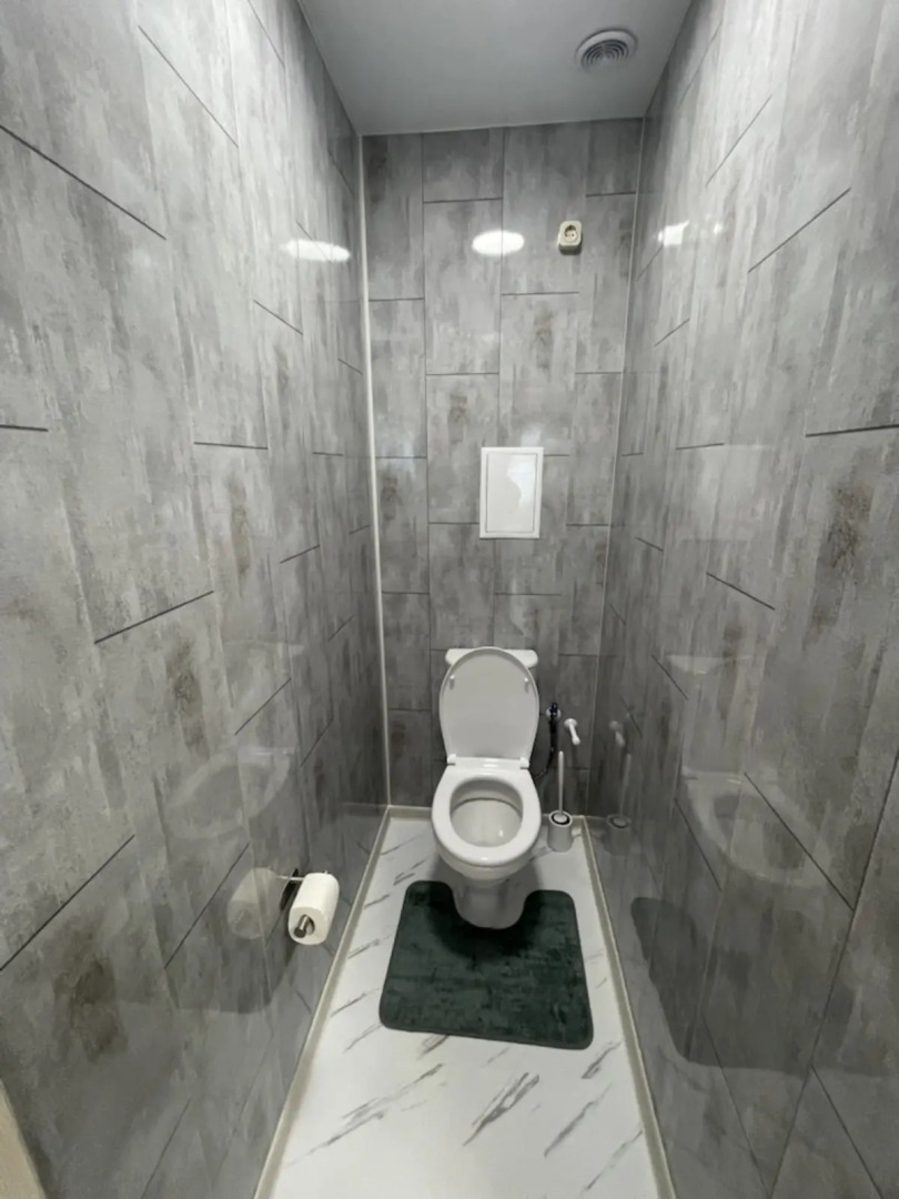 Апартаменты Вместительные Двухкомнатные  №2 в Новом Доме для Проживания от 1 до 4 Человек