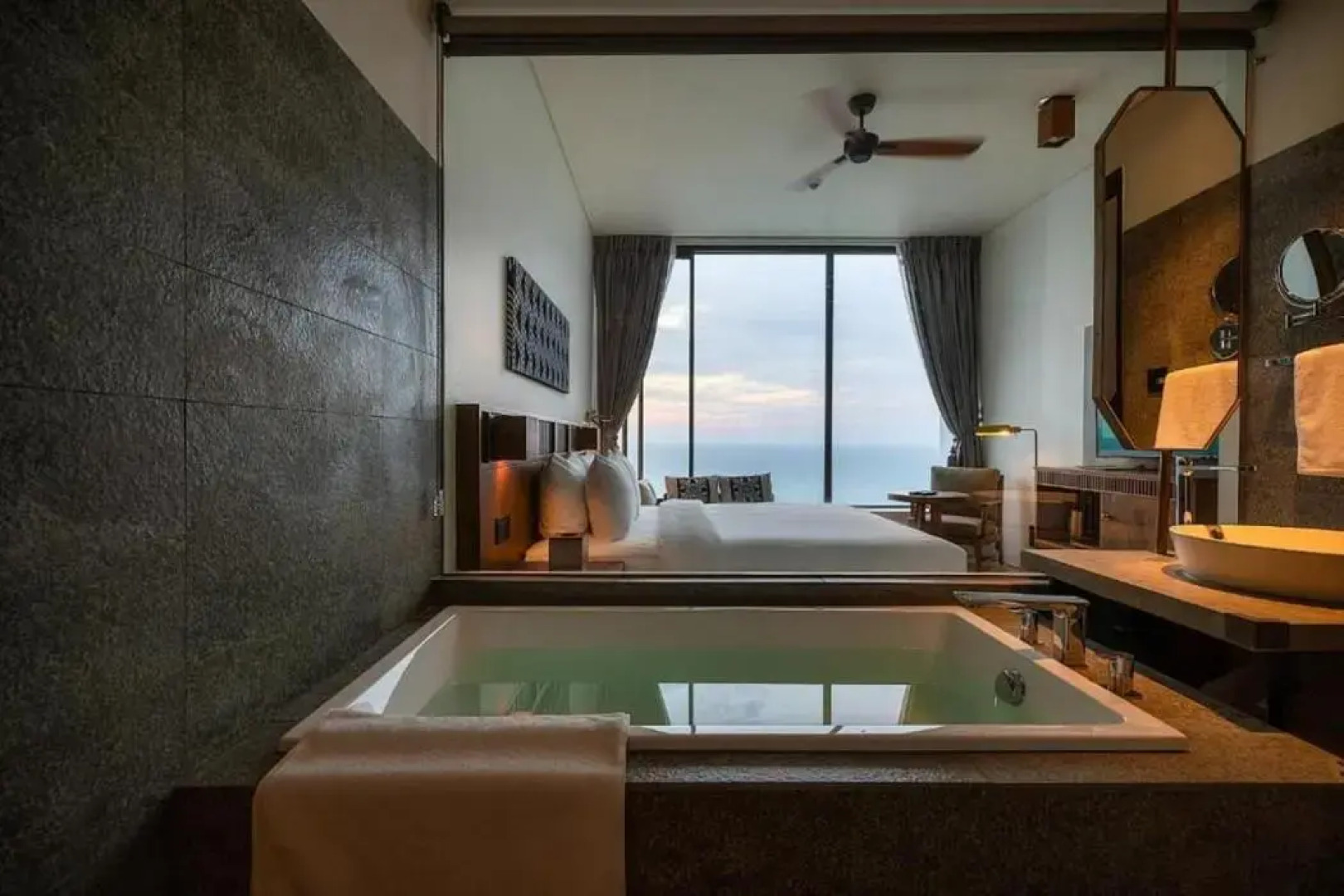 Отель Granbell Hotel Colombo