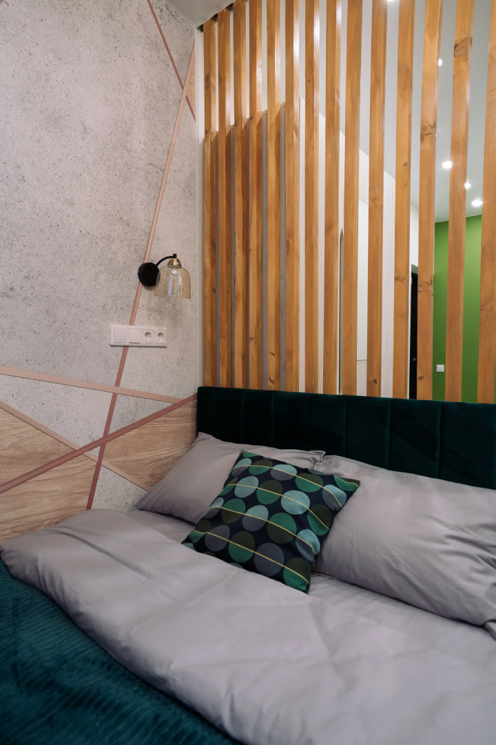 Апартаменты СВ Гусева студия Сатурн