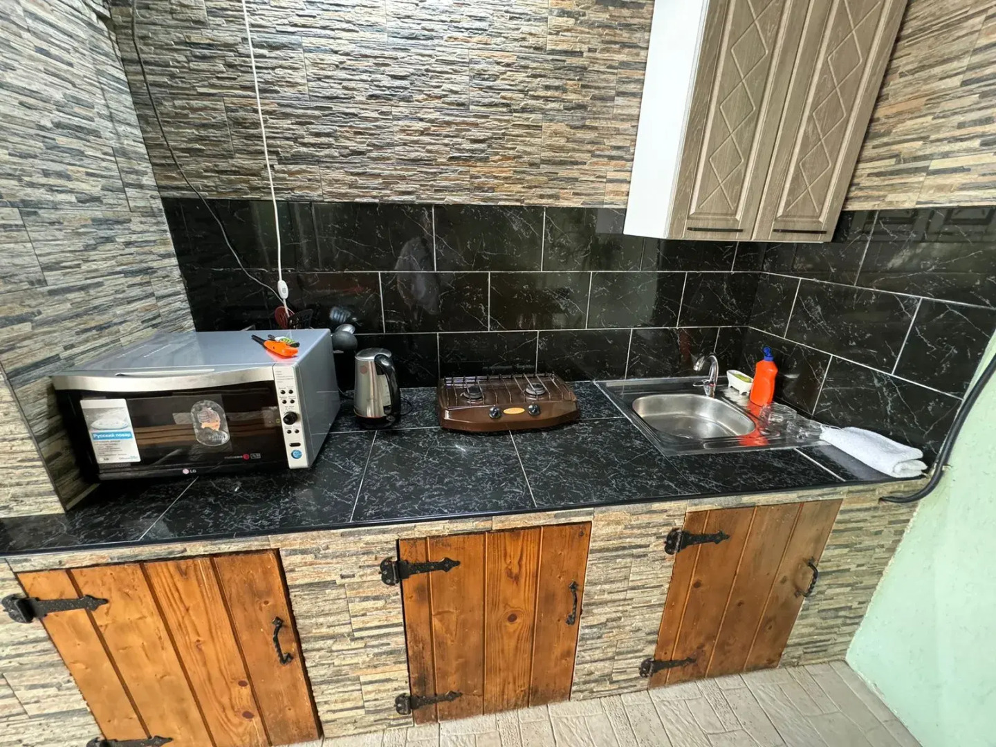 Отель Тростник