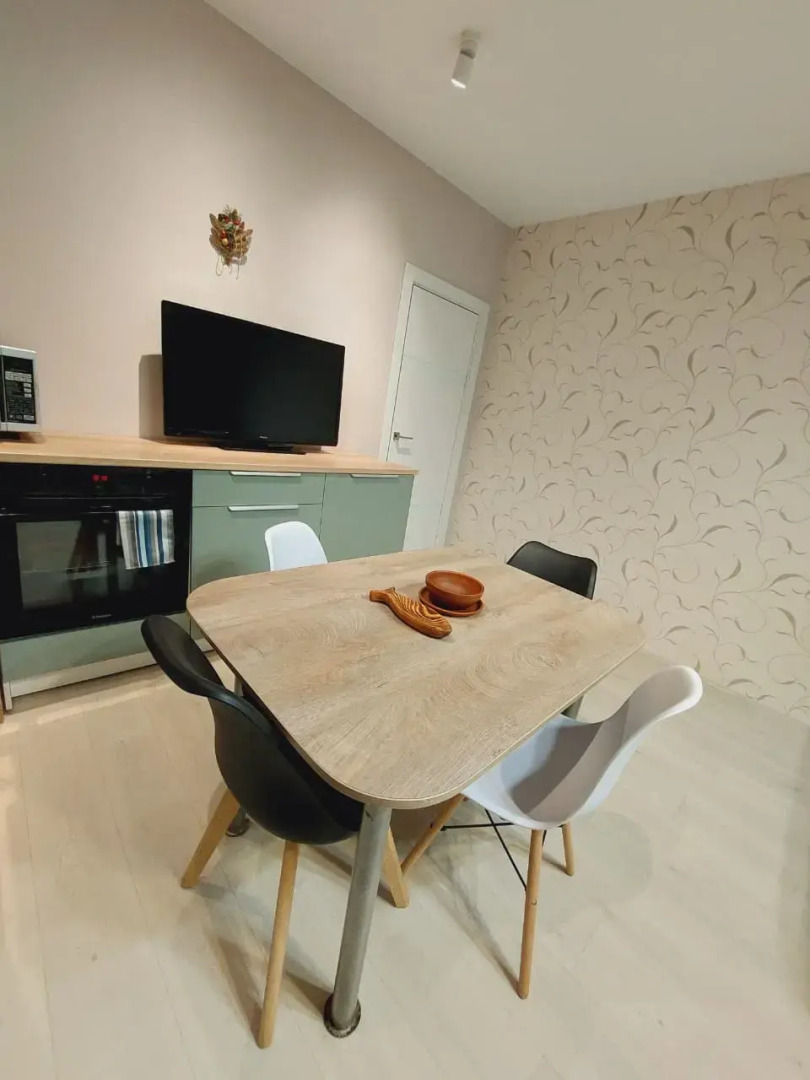 Квартира ЕвроДвушка Аксакова 81/1 на 17 Этаже до 7 Чел