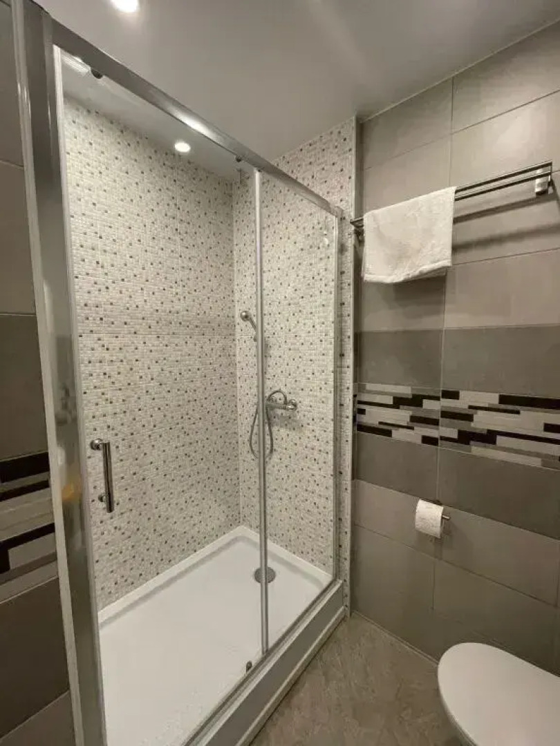 Апартаменты Мира 4В