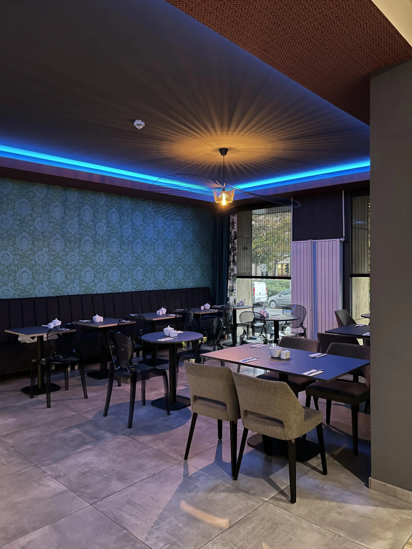 Отель Attaché an der Messe