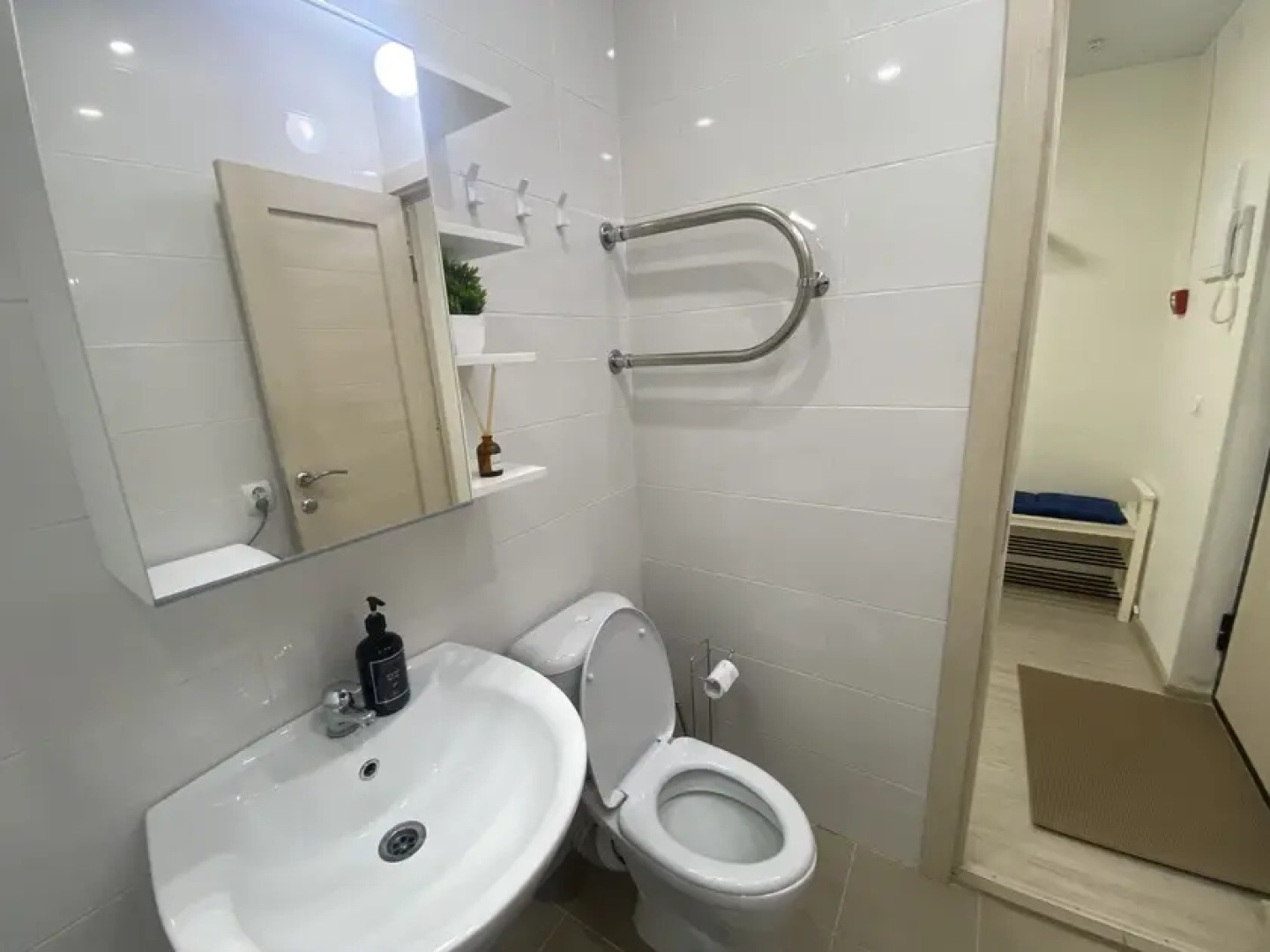 Квартира Уютная в Современном Районе 1