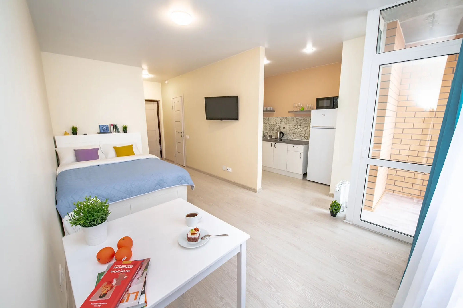 Апартаменты  TopHouse на Нейбута 6 студия