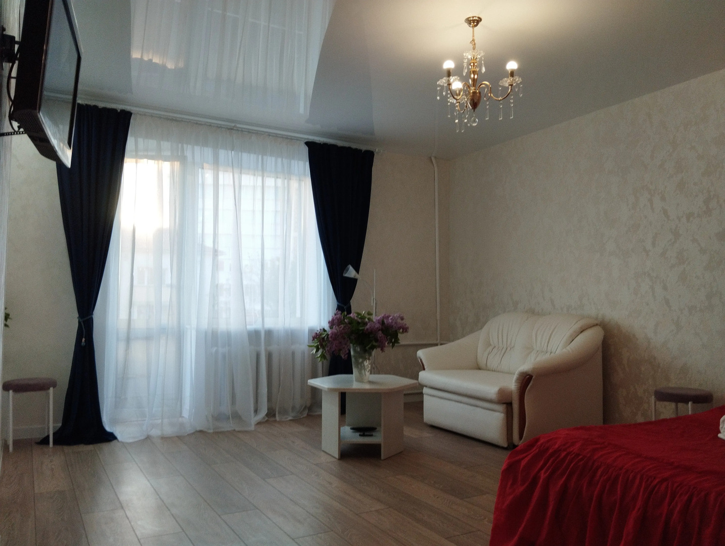 Квартира У главной площади Победы