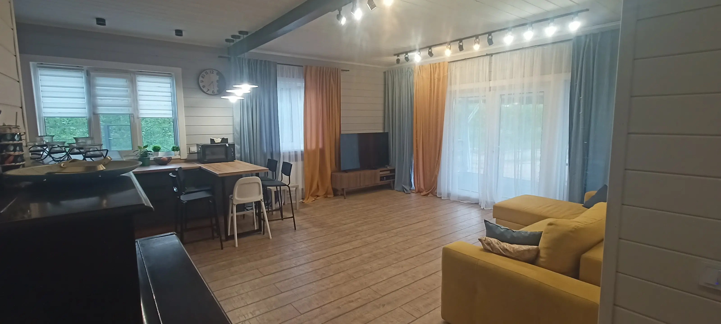 Частный дом на Барской 15