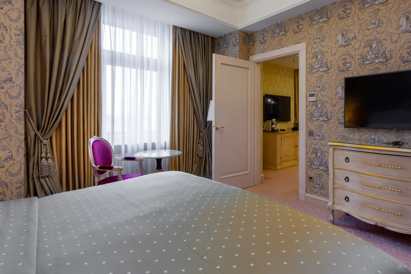 Отель Radisson Collection Hotel, Moscow