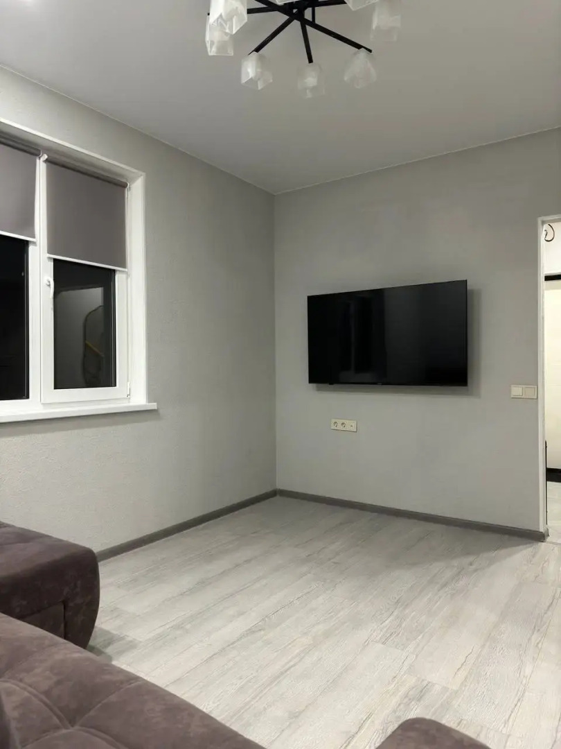 Частный дом Уютный на скале