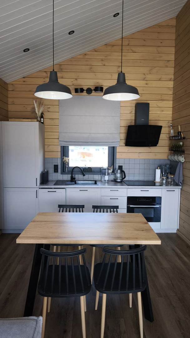 Частный дом Современный гостевой дом на слиянии рек Катунь и Кокса