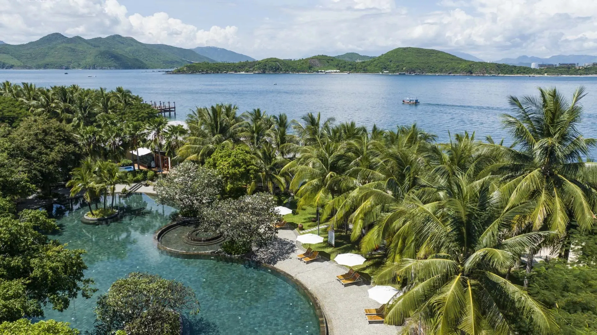 Hon Tam Resort (formerly MerPerle Hon Tam Resort)