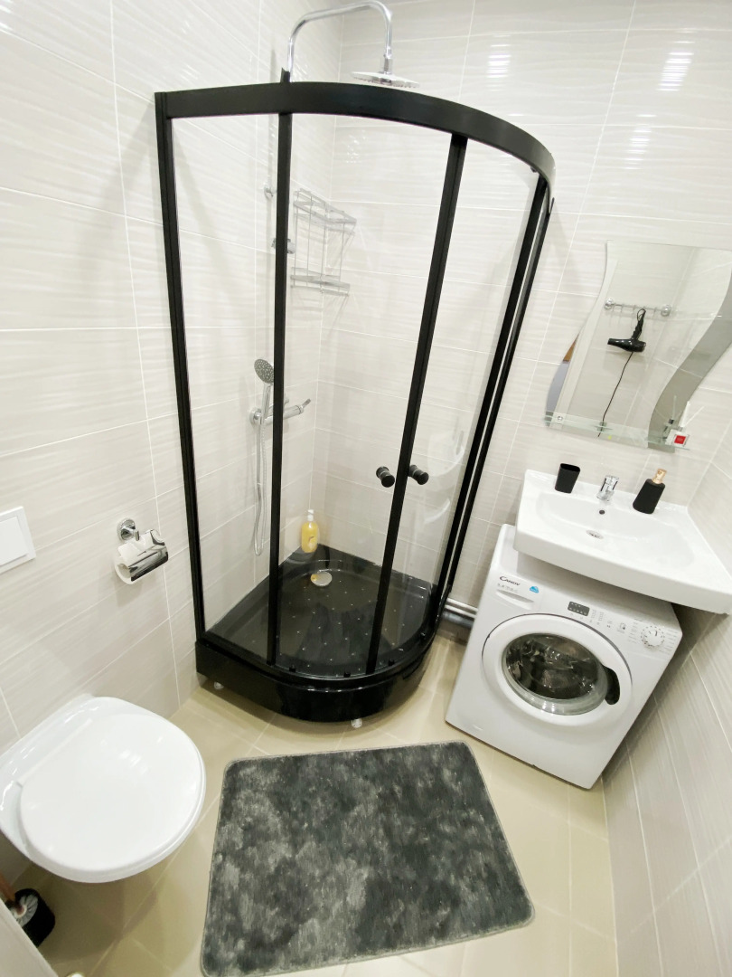 Апартаменты студия на Зеленом бульваре 19 на 24 этаже