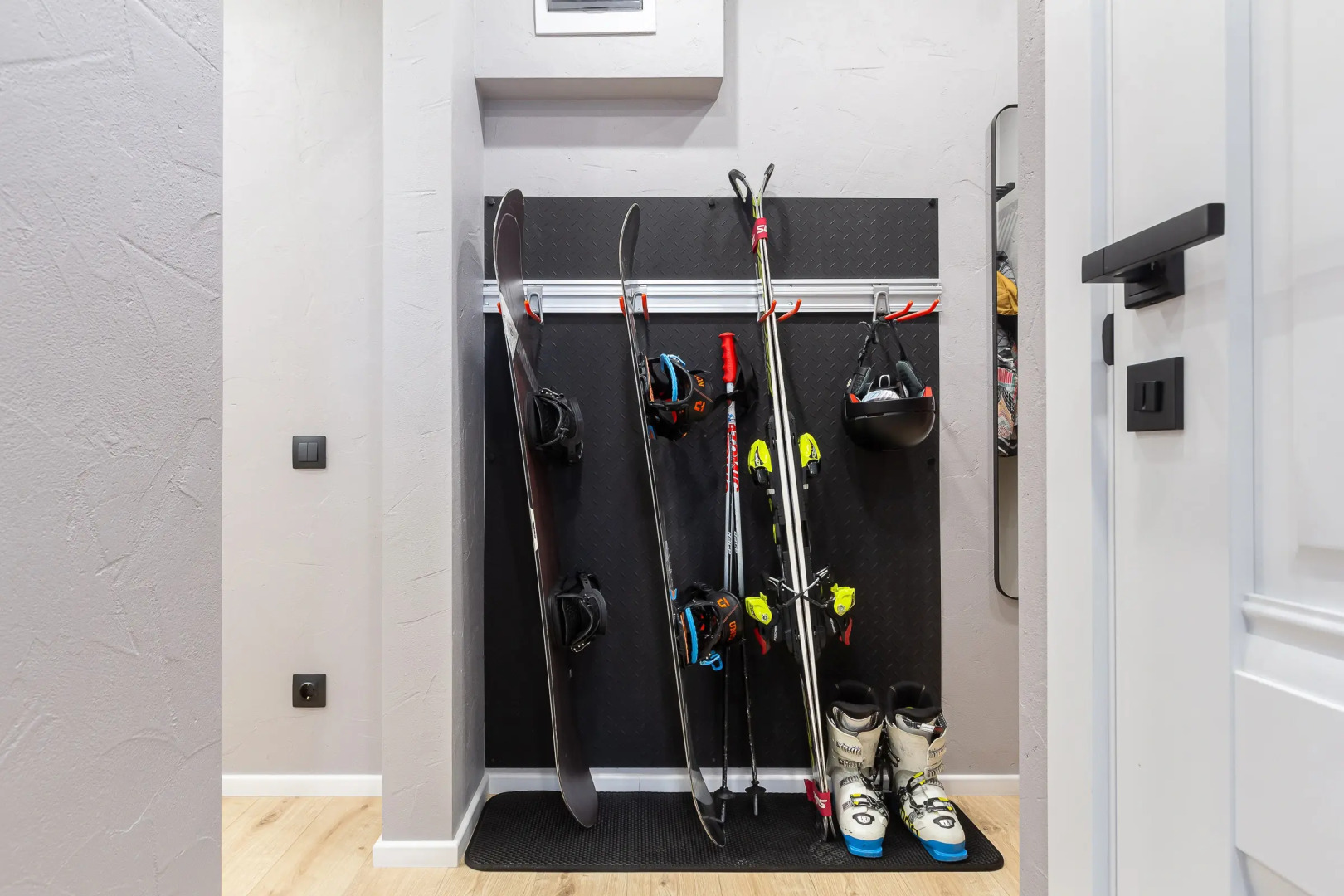 Апартаменты 50 лет Октября RentHibiny