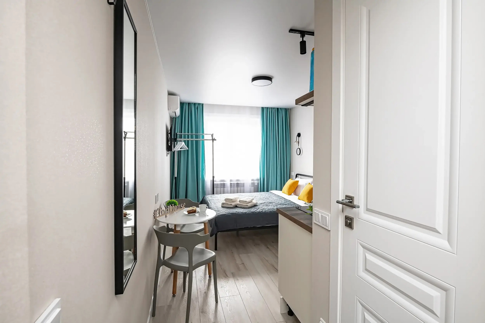 Апартаменты TopHouse на Калинина 105, 7