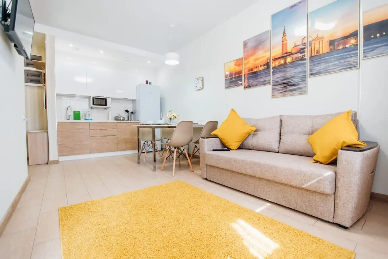 Апартаменты Однокомнатные с Отдельной спальней на Переулке Хрустальном 27 на 9 этаже