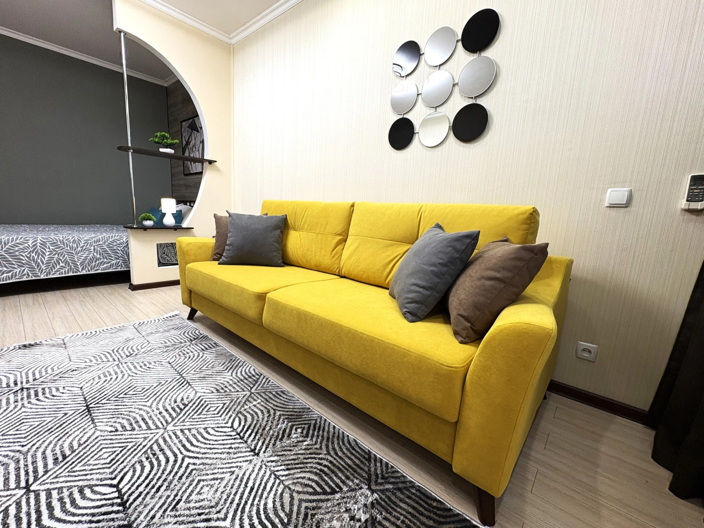 Апартаменты White Coffee SUTKI LIFE