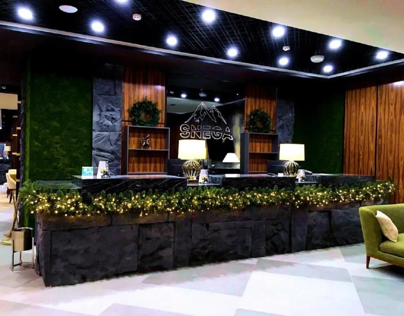 Апартаменты Поляна в Апарт-отеле Снега