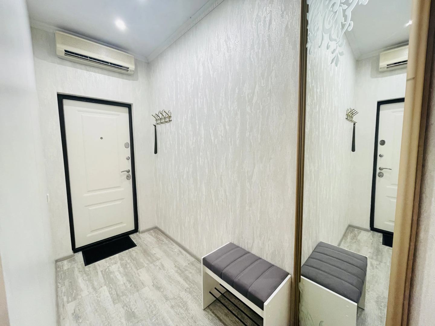 Квартира Уютные апартаменты у моря