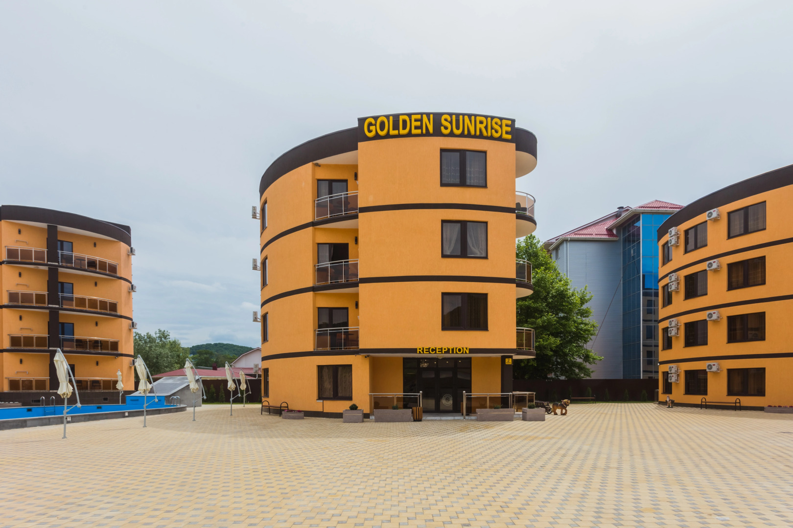 Отель Golden Sunrise