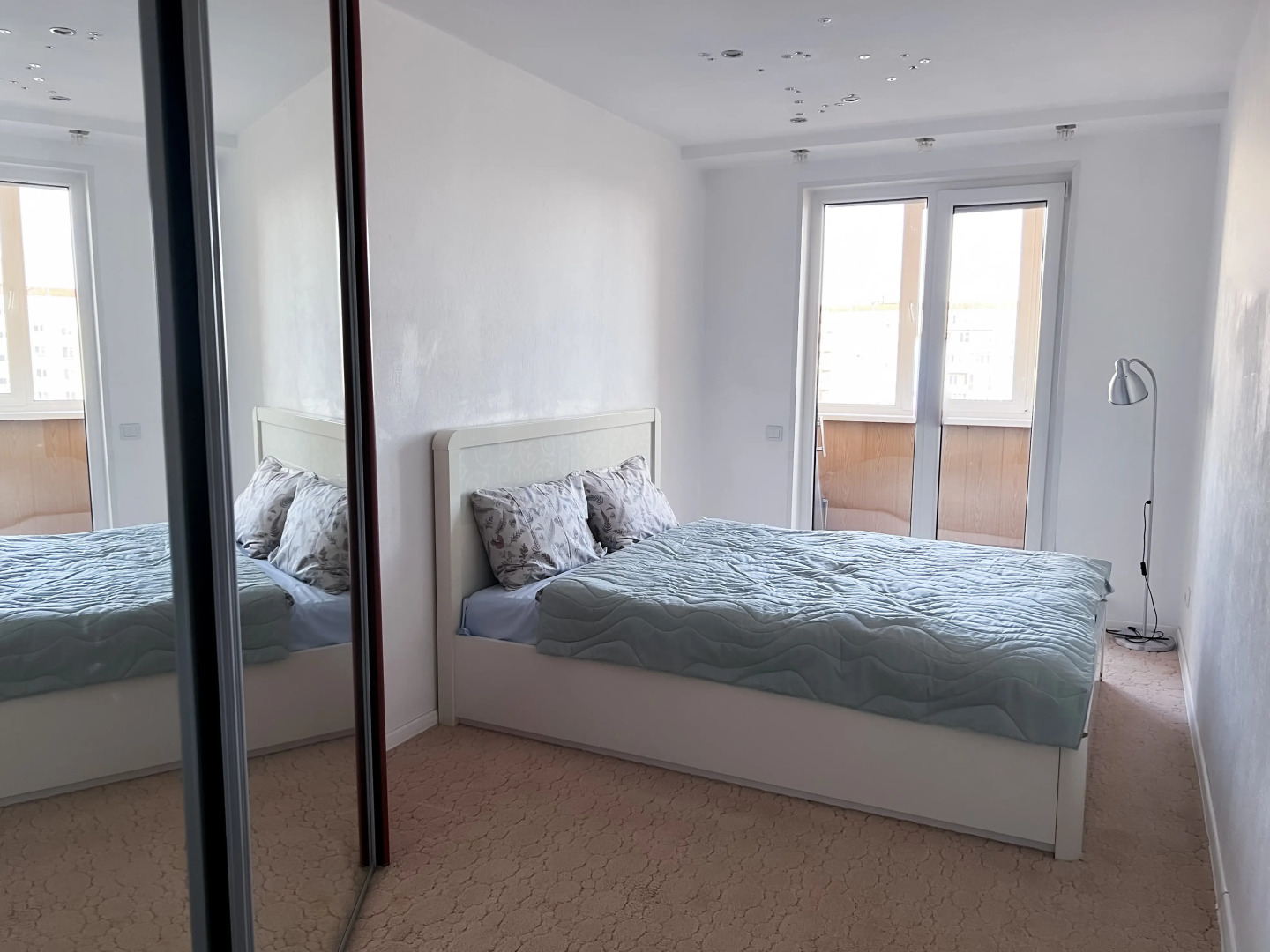 Квартира 3-комнатная на Баумана 12