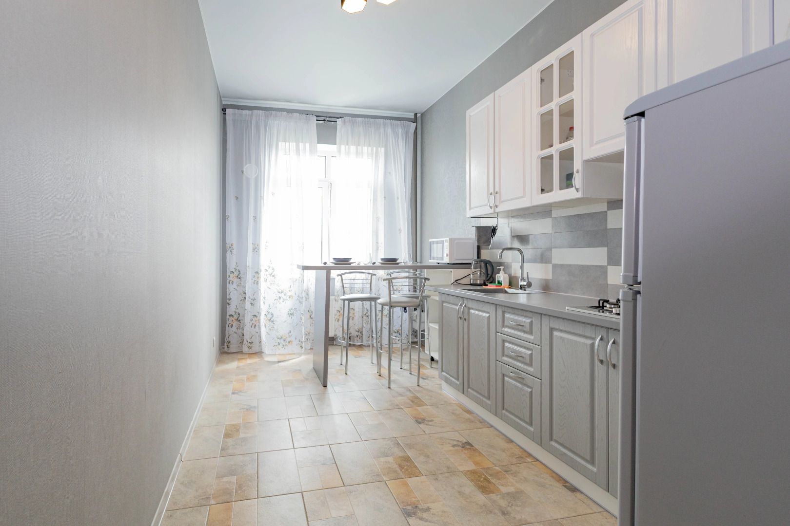 Апартаменты новые и комфортные возле красивого озера