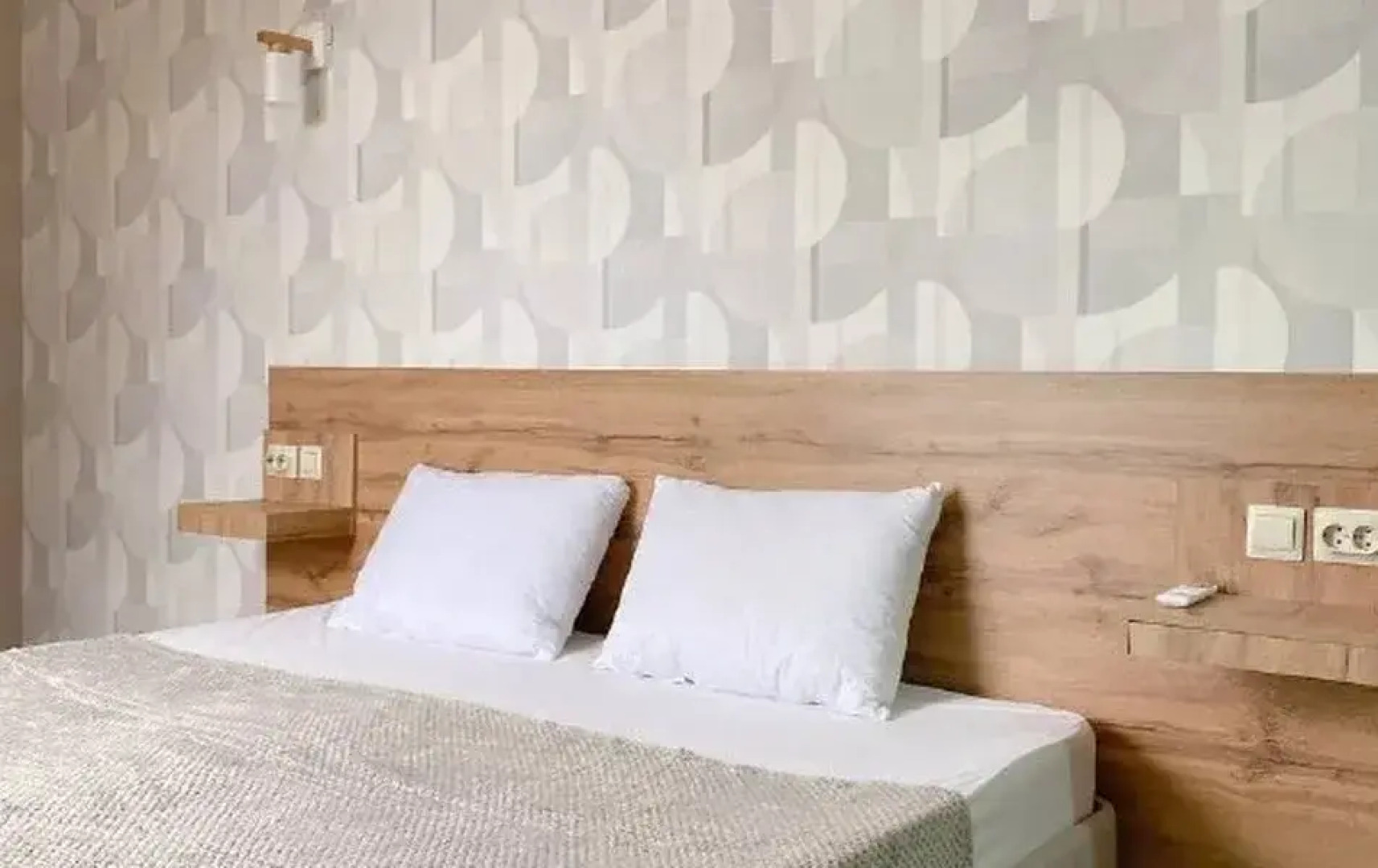 Отель Глория