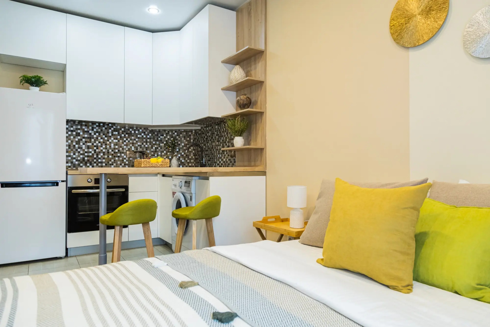 Квартира Комфортная и уютная студия Оливия