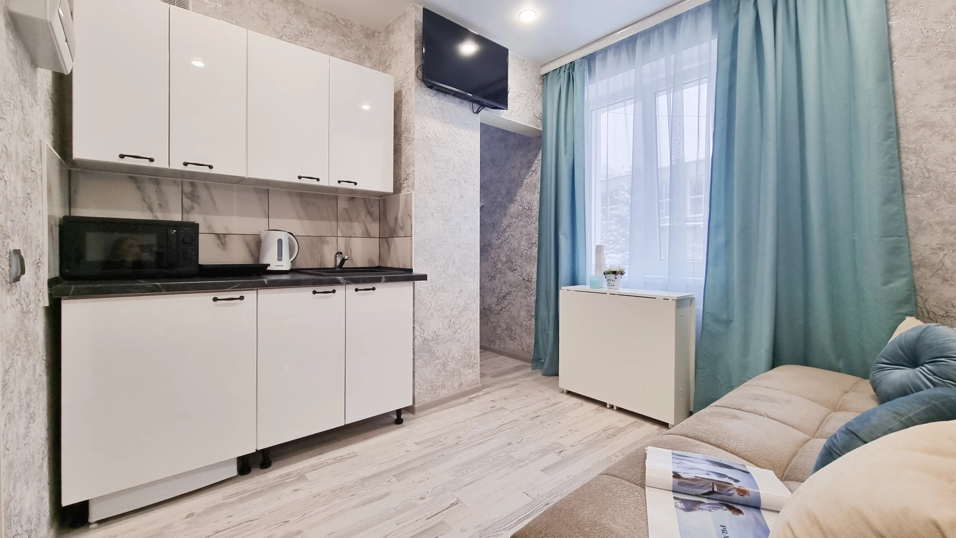 Апартаменты LovelyHome39 у Королевских ворот студия 1