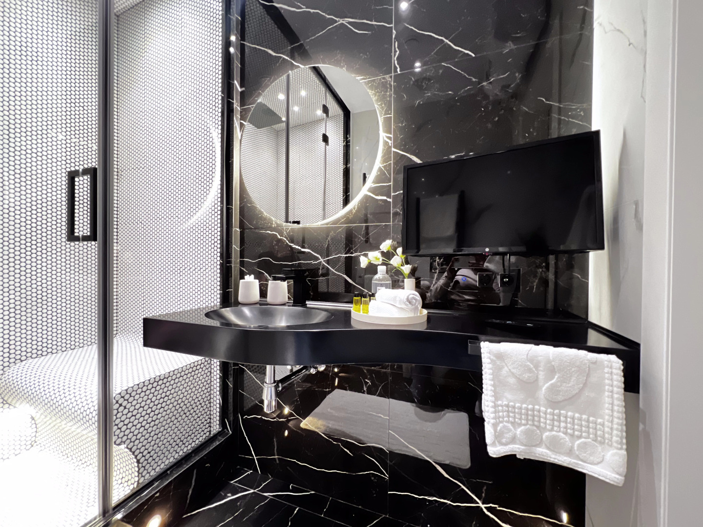 Апартаменты Видовая студия с хаммамом у реки