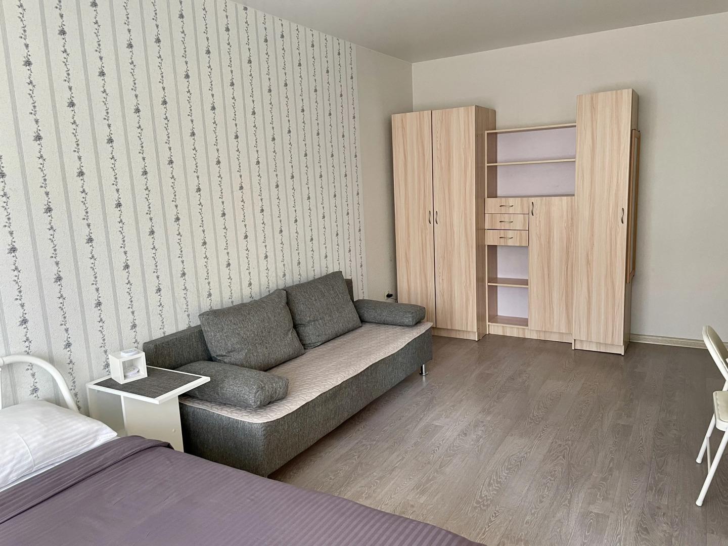 Апартаменты с балконом и видом На Сутки