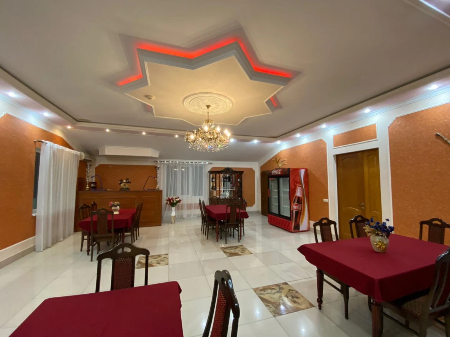 Отель Версаль