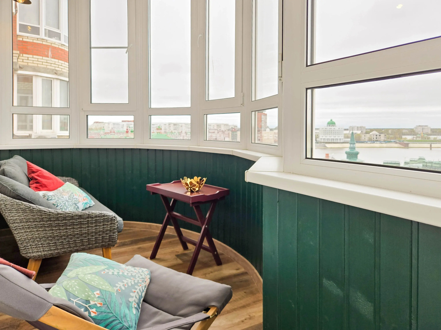 Апартаменты Райское место с панорамным видом, Сеть ЙоХоум