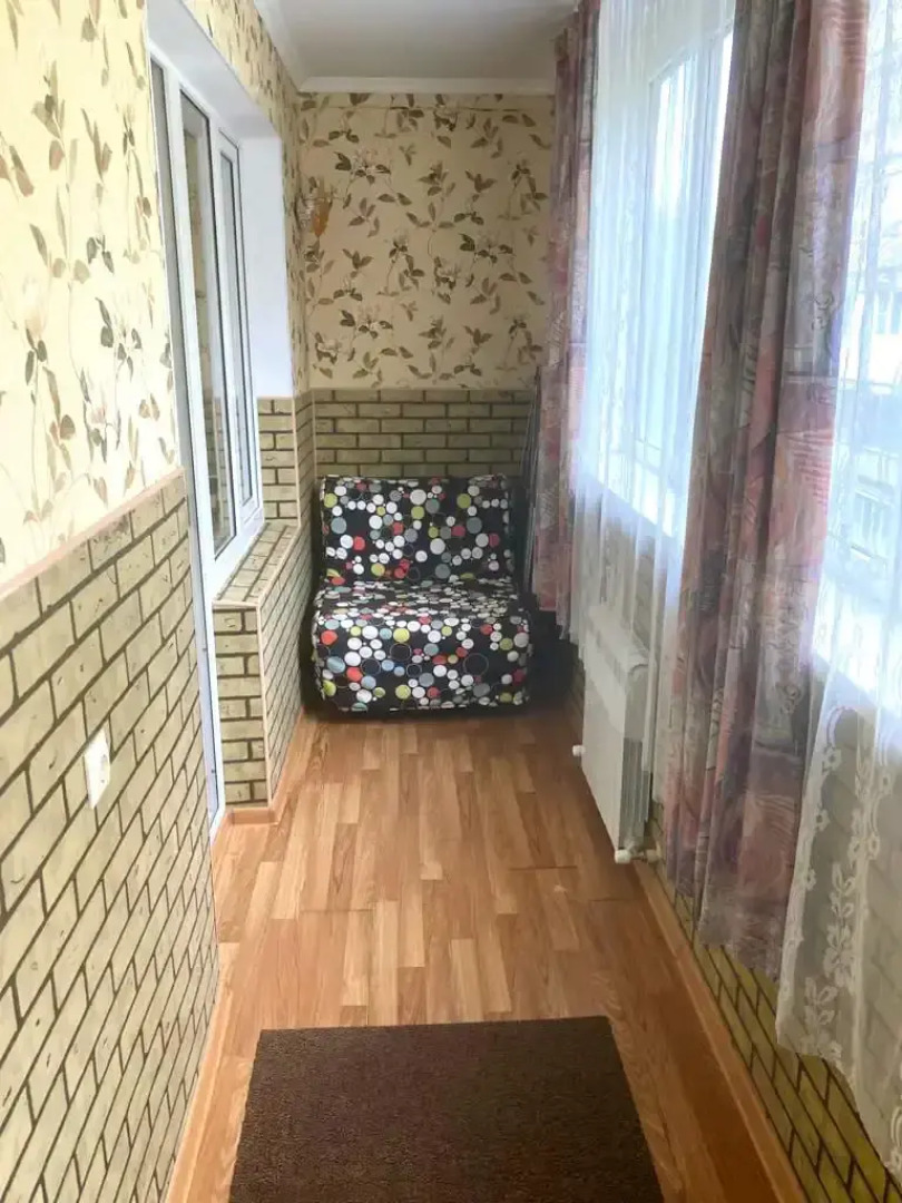 Апартаменты Широкая 34